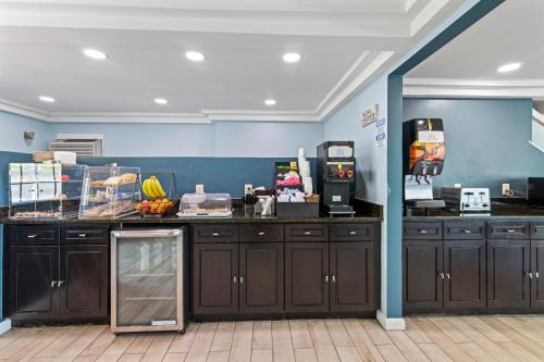 Knight's Inn Boston/Danvers