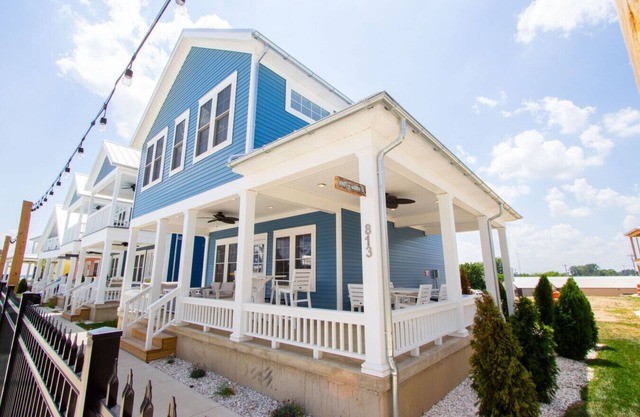 Knot-A-Worry: 3 Bed/2 Bath Cottage w/Game Room and Hot Tub!