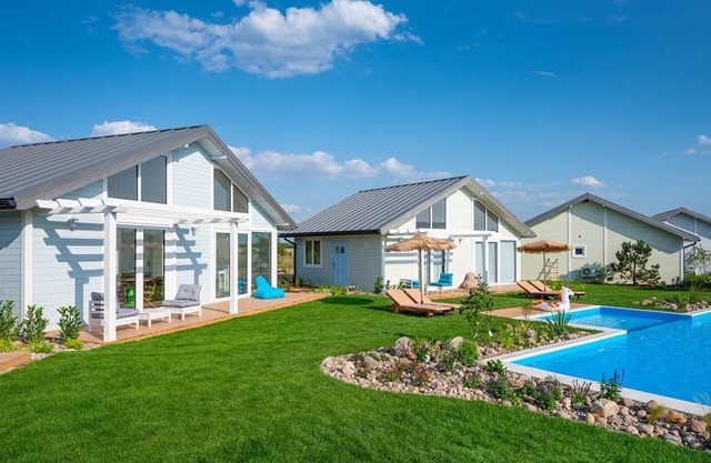 Komfortables Ferienhaus, Osada Widoki, Beheizter Pool, Strandnah
