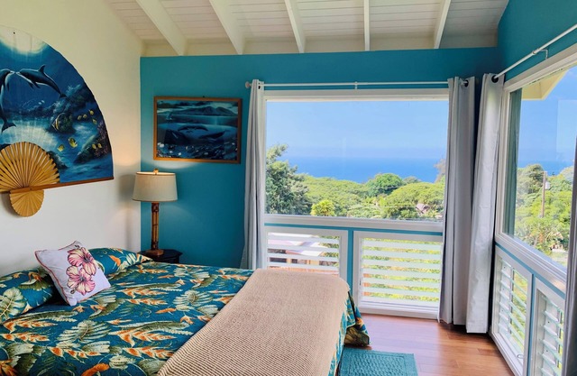 Kona Coffee Mountain Getaway, in Holualoa