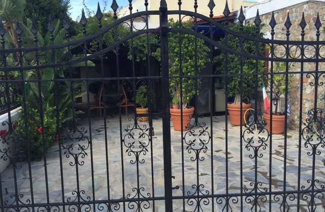 Kos Holiday Guest House with patio and garden