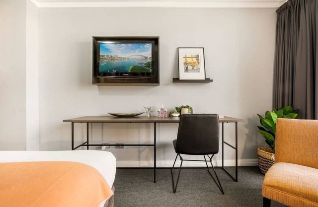 KozyGuru | Sydney CBD | Haymarket 2 Bed Studio