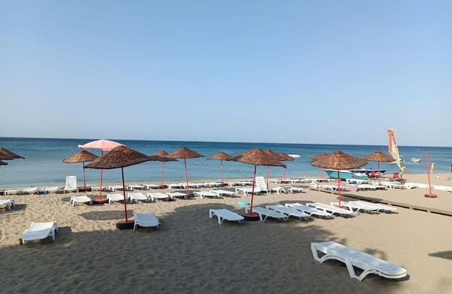 Kumburgaz Sahilde, Sitede, Konforlu, Manzaralı ve Klimalı Daire