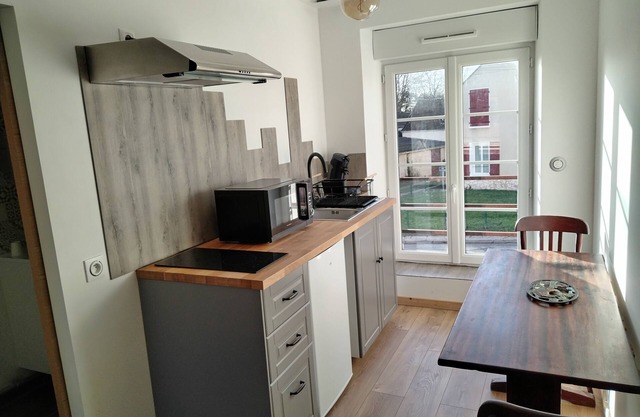 L' ART offers you its studio 5min from coulommiers