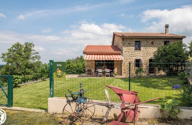 La Charrue - Saint-gervais-sous-meymont