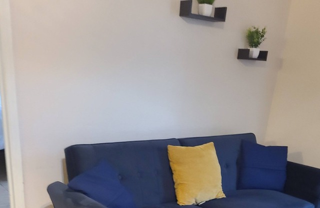 La Casa Azul-The Blue House Cozy Home Away From Home