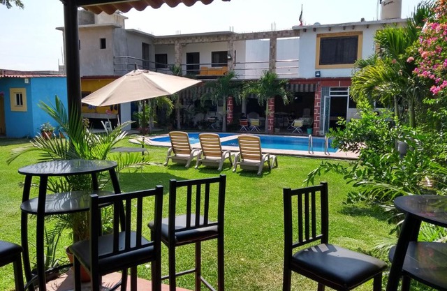 La casa de las bugambilias