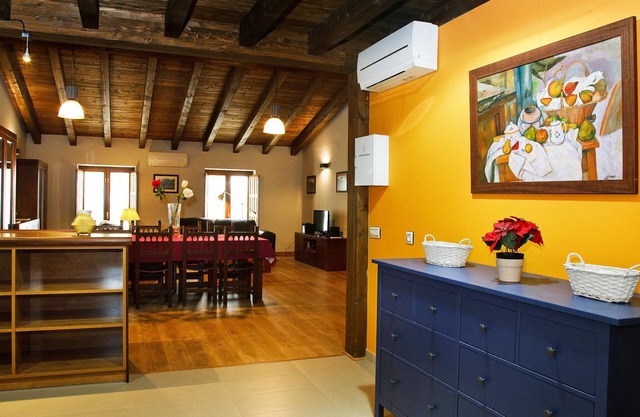 La Casa del Vino
