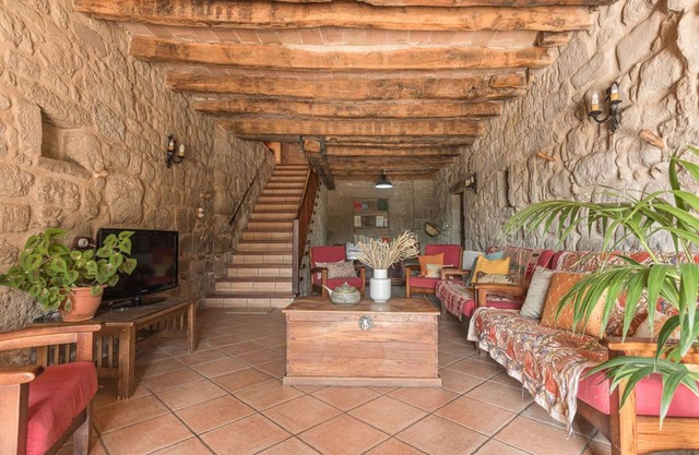 La Casagran, Olost (Barcelona) rural house for 12-14 people