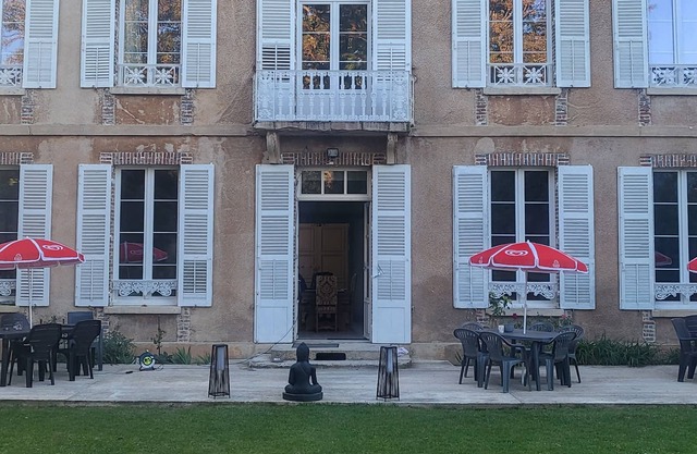 La Demeure du Parc. Calme, Spacieux et Dépaysant