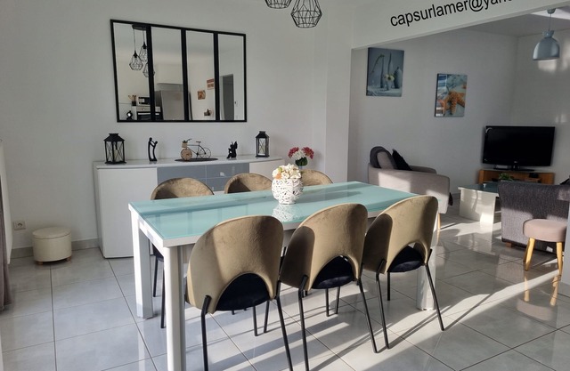La Désirade Audresselles, charming renovated house 250 m from the beach.