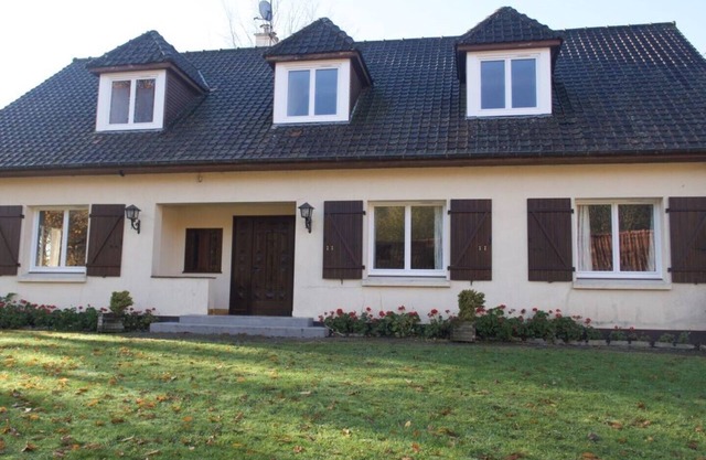 La Ferme (6 bedrooms sleeps 12 plus cot)