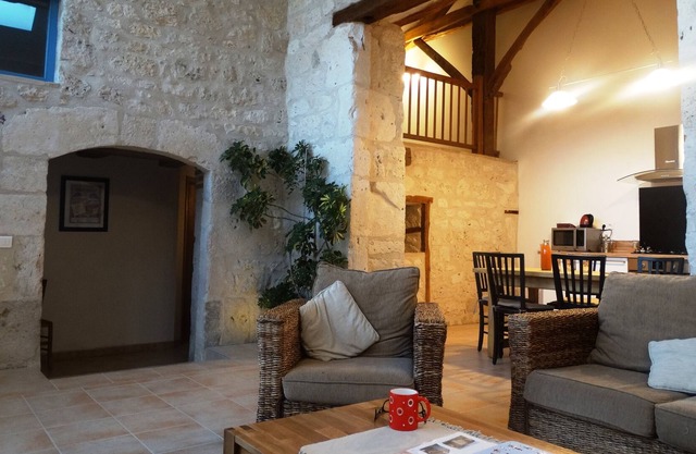 La Grange de Louise, charming B&B in the heart of nature in Lauzerte
