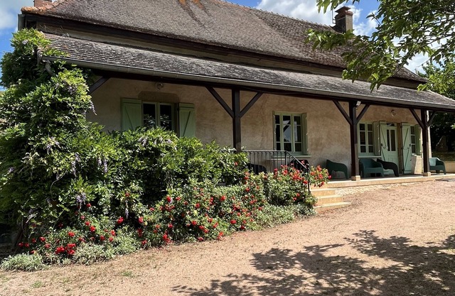 La Maison de Command, Gîte Pour 6 Personnes en Campagne, Avec Piscine