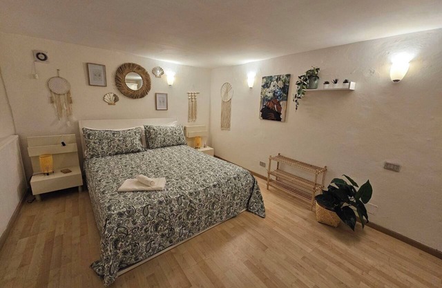 La Maison Bouganville charming guest house in the city center of Salerno