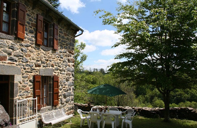 La Maison de Curière en Aveyron sur L'aubrac au Calme en Montagne