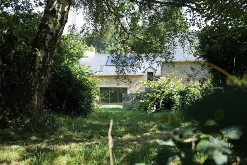 La Mareuille-Grande maison pour 12 pers-en pleine campagne du Sud Morbihan