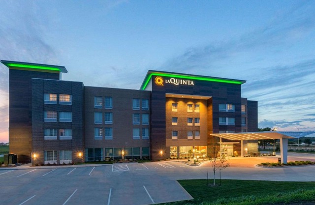 La Quinta by Wyndham Altoona Des Moines