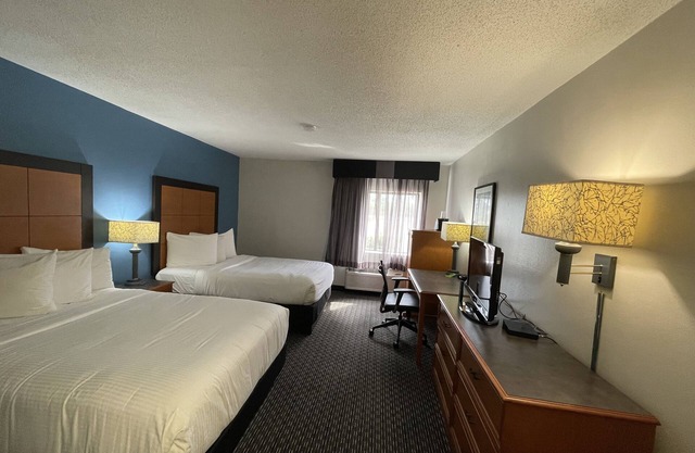 La Quinta Inn & Suites by Wyndham Baton Rouge Siegen Lane