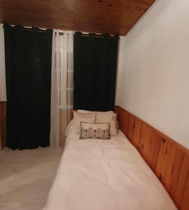 La Rosée - Studio Minimaliste à 50m des Thermes - RDC, Wifi, Netflix, smart TV