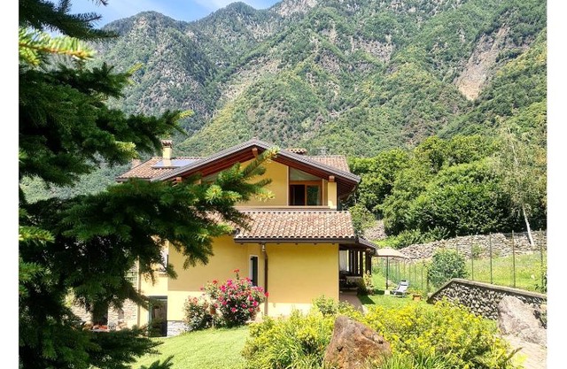 La Rosa Home