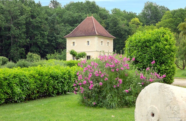 La Tour charming cottage near St Emilion