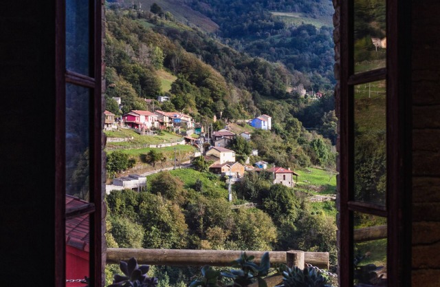 La Vallicuerra - La Castañar