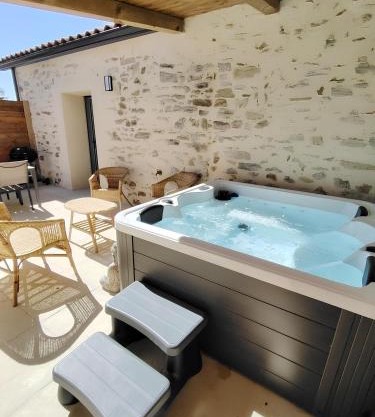 La Vie En Gîte (La Grange & Spa)