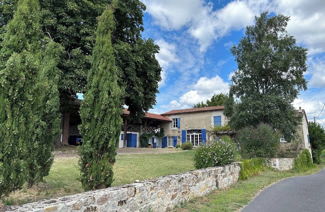 La Vigne: modernized farmhouse from 1882, incl. swimming pool (from August 2025)