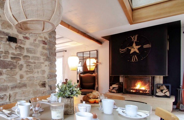 La VillaManogie, cosy country house, sleeps 14
