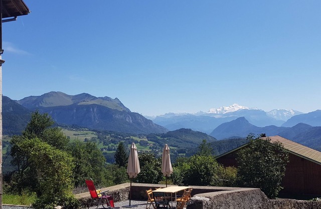 La Villiaz" farm! Exceptional view of Mont Blanc.