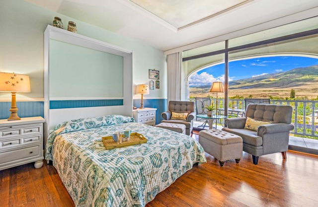 Lahaina Shores Mountain View Studio 628