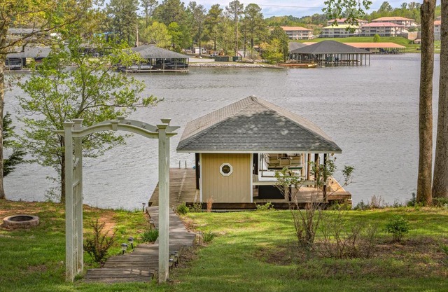 Lake Escape