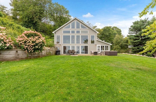 Lake front home on beautiful Lake Mille Lacs with a 210 degree view of the lake.