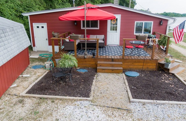 Lake front property with a relaxing front deck overlooking Bristol Lake
