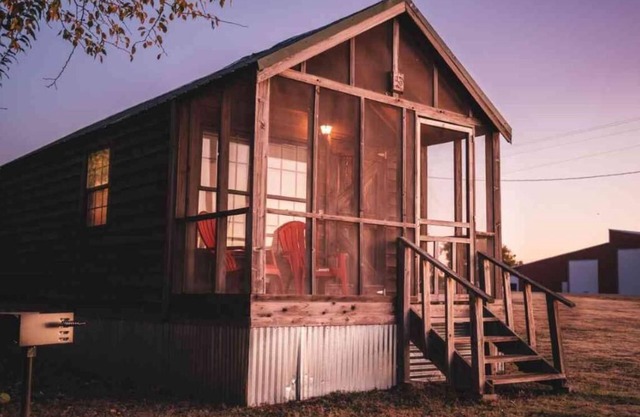 Lake Texoma Cedar Cabin - Striper King