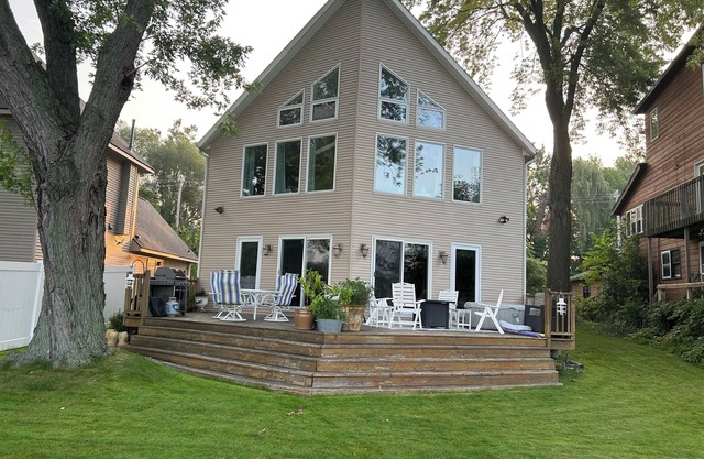 Lake Retreat