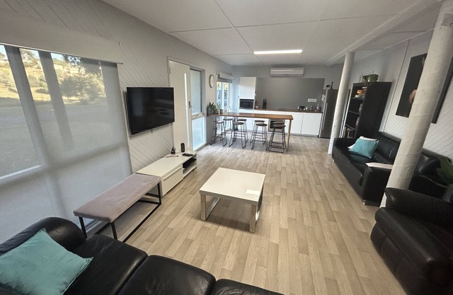 Lake Valley View Apartments; water frontage and newly renovated on flat block