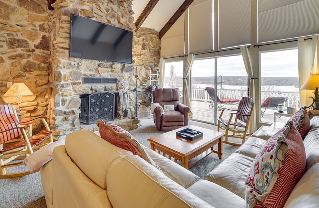 Lake-View Eufaula Getaway w/ Deck, Fire Pits!