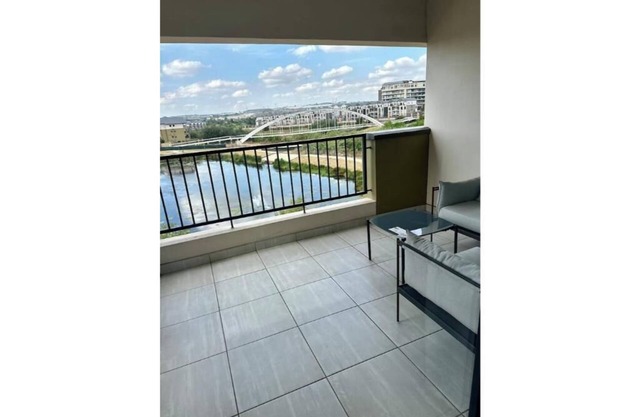 Lake Views 1-Bed in Waterfall, Midrand