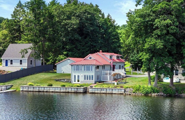 Lakefront 3-bedroom house with full game room, in Monmouth, Maine.