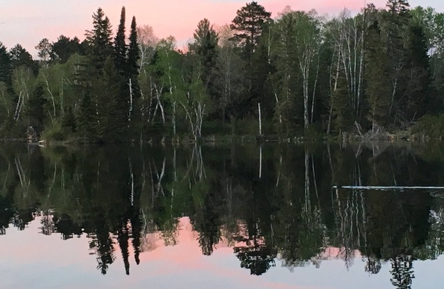 Lakefront Cabin on a private peninsula on the Mississippi