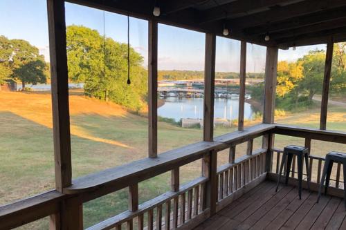 Lakefront Captains Quarters - 31