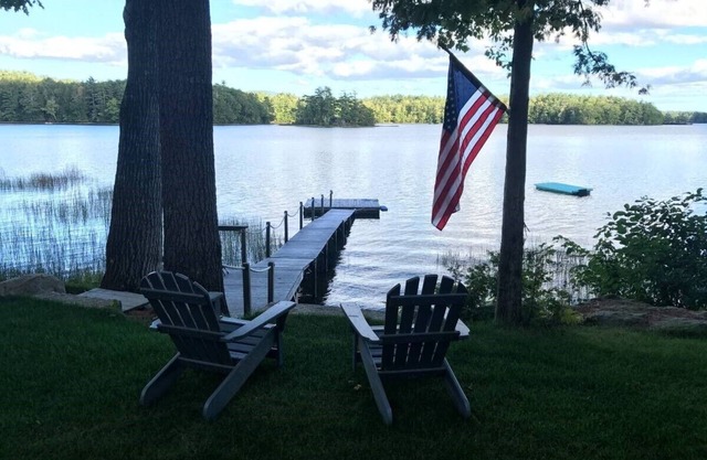 Lakefront Home in Coastal Maine