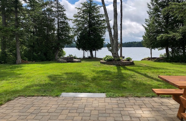 Lakefront home on a beautiful pond. Quiet, relaxing, comfortable home.