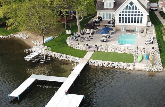 Lakefront Home on Jimmerson Lake, Hot Tub, Game Room, & Heated Pool
