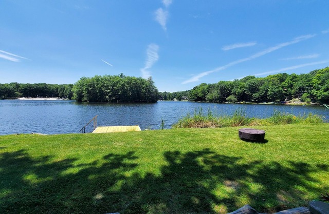 Lakefront House- The Peacock