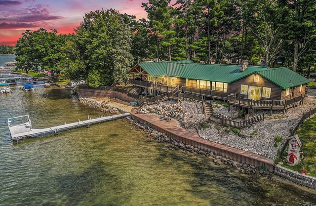 Lakefront, Indoor Pool+Hot Tub, Sandy Beach+Dock+Kayak, Gameroom+Firepit