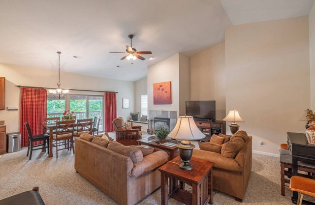 Lakefront Lodge by Innsbrook Vacations!