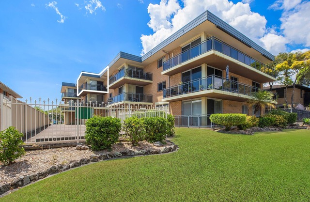 Lakeside. Breezy. Serendipity.